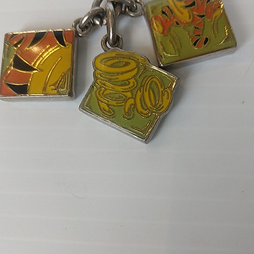 Disney Tigger Key Chain Colorful Enamel - Picture 4 of 9